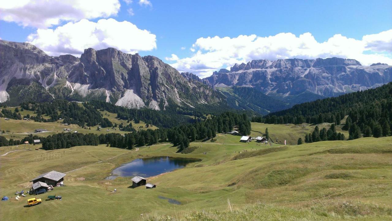 Artitsch Apartamento Santa Cristina Val Gardena Exterior foto
